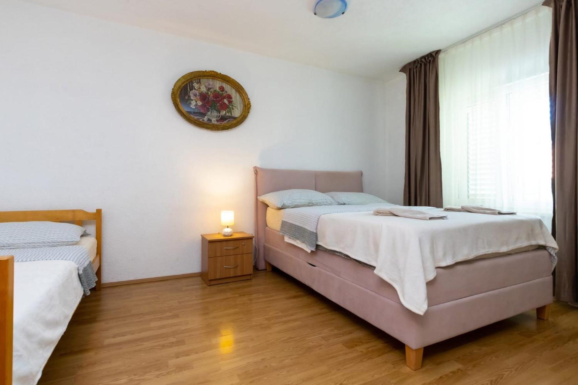 Apartments Dino Kaštela Exteriér fotografie